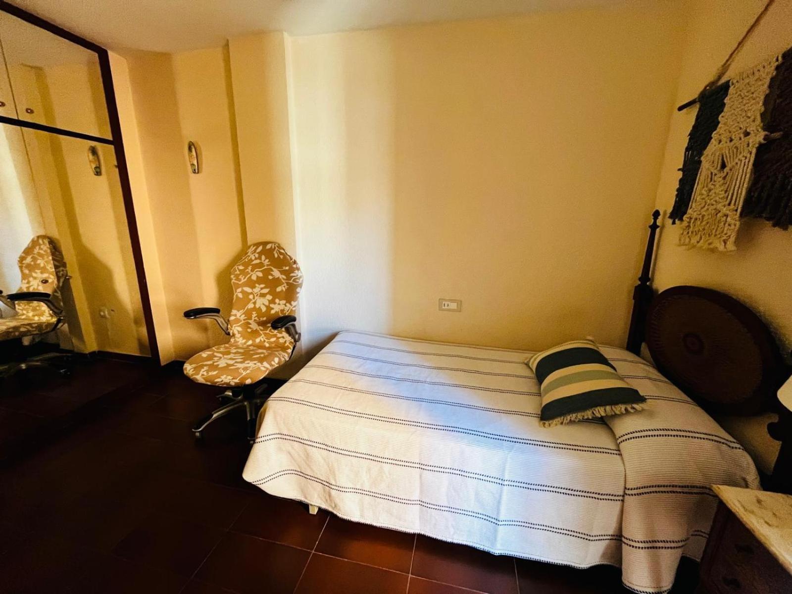Acogedor Y Amplio Apartamento Familiar A Pie De Playa Calafell Dış mekan fotoğraf