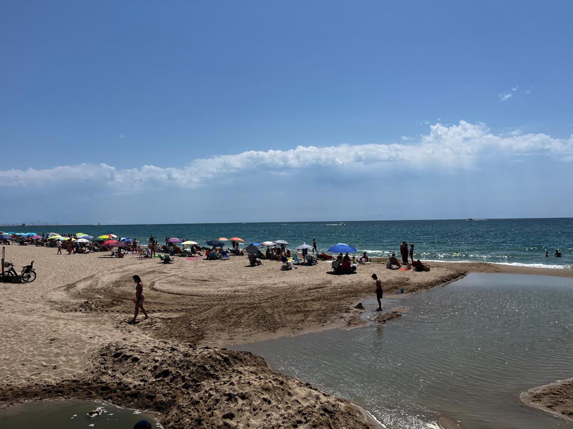 Acogedor Y Amplio Apartamento Familiar A Pie De Playa Calafell Dış mekan fotoğraf